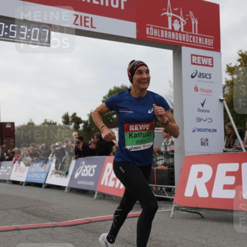 03.10.2025 - Köhlbrandbrückenlauf Yannick Fuchs http://msf.ph/oto/8983511 03.10.2025 15:53:05 Ziel 9461, 9591 meine-sportfotos.de
