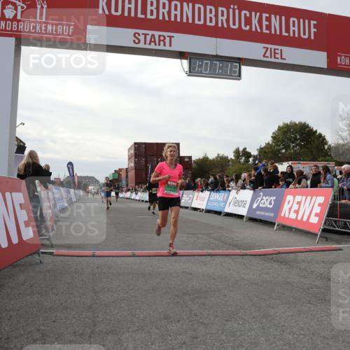 03.10.2025 - Köhlbrandbrückenlauf Yannick Fuchs http://msf.ph/oto/8983553 03.10.2025 16:07:11 Ziel 7093, 7174, 7302, 7340, 7560, 8026, 8847, 8925 meine-sportfotos.de