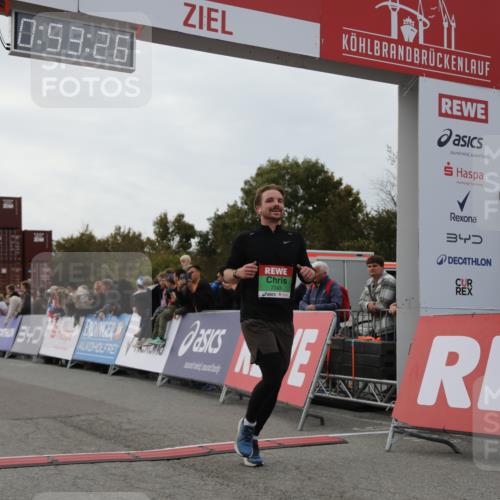 03.10.2025 - Köhlbrandbrückenlauf Yannick Fuchs http://msf.ph/oto/8983602 03.10.2025 15:53:24 Ziel 7143, 9058 meine-sportfotos.de