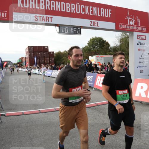 03.10.2025 - Köhlbrandbrückenlauf Yannick Fuchs http://msf.ph/oto/8983896 03.10.2025 16:07:51 Ziel 7085, 7335, 7713, 7763, 7780, 8824, 9096, 9099 meine-sportfotos.de