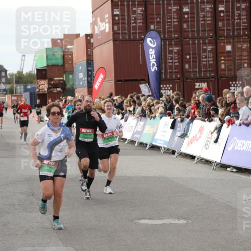 03.10.2025 - Köhlbrandbrückenlauf Yannick Fuchs http://msf.ph/oto/8983945 03.10.2025 16:07:56 Ziel 7085, 7335, 7494, 7713, 8824, 9096, 9543 meine-sportfotos.de
