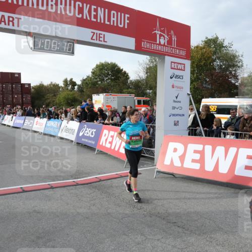 03.10.2025 - Köhlbrandbrückenlauf Yannick Fuchs http://msf.ph/oto/8984042 03.10.2025 16:08:08 Ziel 7019, 7310, 7311, 7319, 7449, 7506, 8265, 9072 meine-sportfotos.de