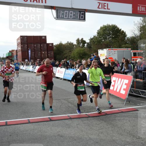 03.10.2025 - Köhlbrandbrückenlauf Yannick Fuchs http://msf.ph/oto/8984077 03.10.2025 16:08:14 Ziel 7019, 7285, 7310, 7311, 7449, 7506, 8265 meine-sportfotos.de