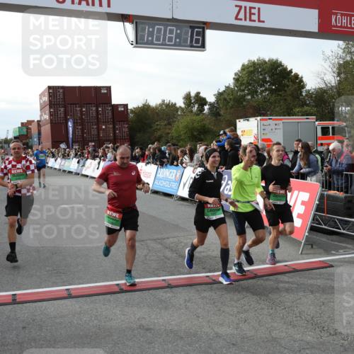 03.10.2025 - Köhlbrandbrückenlauf Yannick Fuchs http://msf.ph/oto/8984079 03.10.2025 16:08:14 Ziel 7019, 7285, 7310, 7311, 7449, 7506, 8265 meine-sportfotos.de