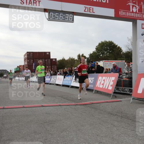 03.10.2025 - Köhlbrandbrückenlauf Yannick Fuchs http://msf.ph/oto/8984692 03.10.2025 15:56:36 Ziel 7092, 7166, 8782, 9182 meine-sportfotos.de