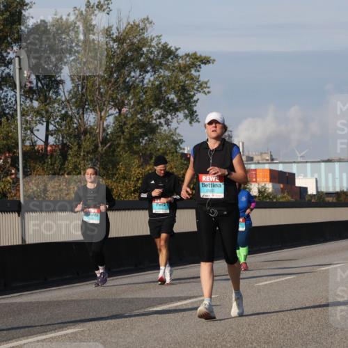 03.10.2025 - Köhlbrandbrückenlauf Luisa Fischer http://msf.ph/oto/8984731 03.10.2025 11:14:14 Position 3 2550, 2553 meine-sportfotos.de