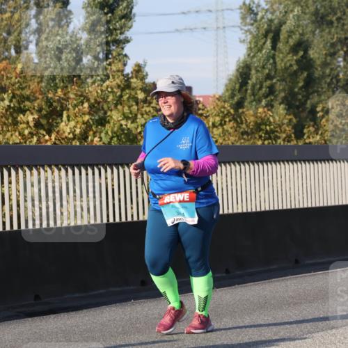 03.10.2025 - Köhlbrandbrückenlauf Luisa Fischer http://msf.ph/oto/8984767 03.10.2025 11:14:22 Position 3 10, 3814 meine-sportfotos.de