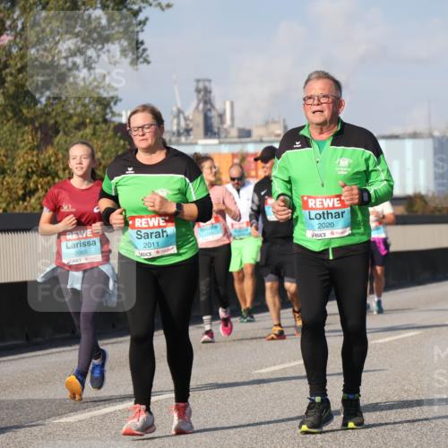 03.10.2025 - Köhlbrandbrückenlauf Luisa Fischer http://msf.ph/oto/8984826 03.10.2025 11:14:35 Position 3 40, 2085, 2011, 2020 meine-sportfotos.de