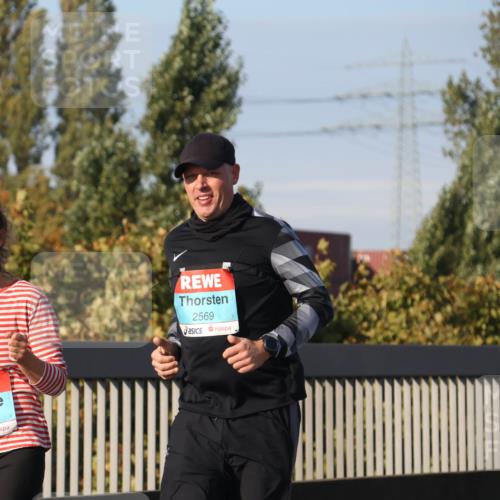 03.10.2025 - Köhlbrandbrückenlauf Luisa Fischer http://msf.ph/oto/8984875 03.10.2025 11:14:43 Position 3 2568, 2569 meine-sportfotos.de