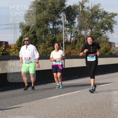 03.10.2025 - Köhlbrandbrückenlauf Luisa Fischer http://msf.ph/oto/8984889 03.10.2025 11:14:45 Position 3 2397, 3033 meine-sportfotos.de