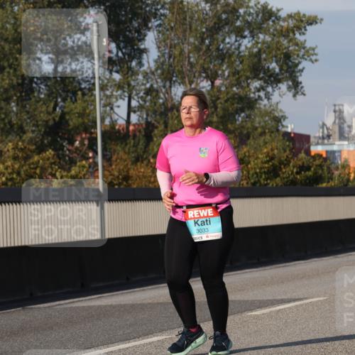 03.10.2025 - Köhlbrandbrückenlauf Luisa Fischer http://msf.ph/oto/8984912 03.10.2025 11:14:49 Position 3 3033 meine-sportfotos.de