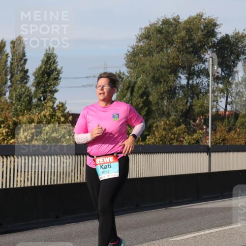 03.10.2025 - Köhlbrandbrückenlauf Luisa Fischer http://msf.ph/oto/8984924 03.10.2025 11:14:51 Position 3 3033 meine-sportfotos.de