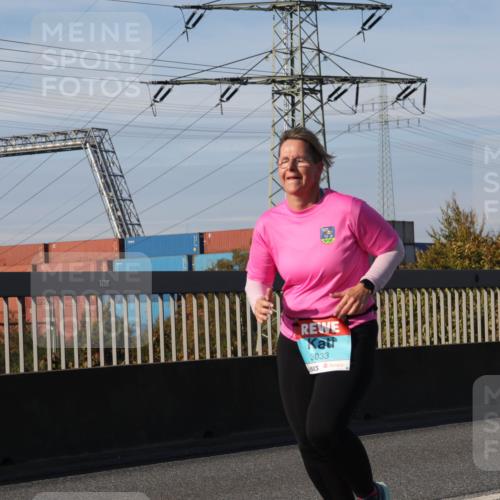 03.10.2025 - Köhlbrandbrückenlauf Luisa Fischer http://msf.ph/oto/8984936 03.10.2025 11:14:53 Position 3 780, 3033 meine-sportfotos.de