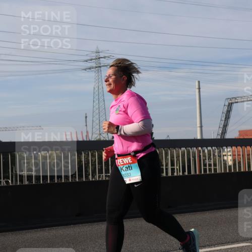 03.10.2025 - Köhlbrandbrückenlauf Luisa Fischer http://msf.ph/oto/8984944 03.10.2025 11:14:54 Position 3 3033 meine-sportfotos.de