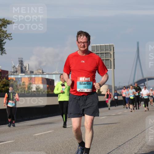 03.10.2025 - Köhlbrandbrückenlauf Luisa Fischer http://msf.ph/oto/8984949 03.10.2025 11:14:58 Position 3 1961 meine-sportfotos.de