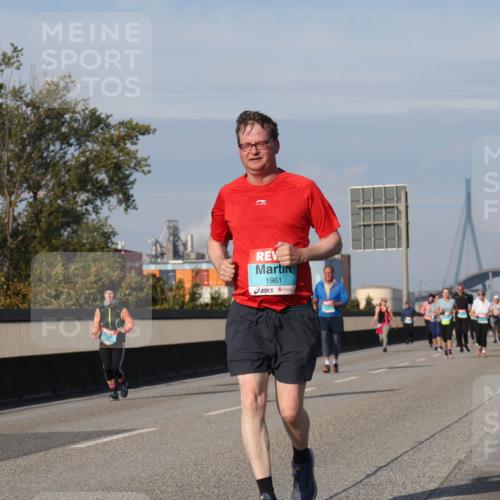 03.10.2025 - Köhlbrandbrückenlauf Luisa Fischer http://msf.ph/oto/8984954 03.10.2025 11:14:59 Position 3 1961 meine-sportfotos.de