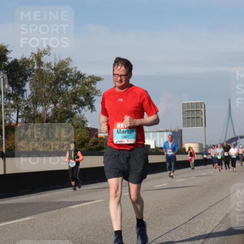 03.10.2025 - Köhlbrandbrückenlauf Luisa Fischer http://msf.ph/oto/8984958 03.10.2025 11:15:00 Position 3 1961 meine-sportfotos.de
