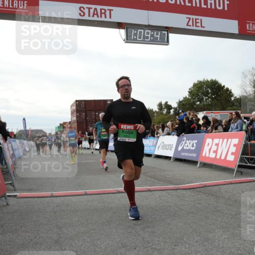 03.10.2025 - Köhlbrandbrückenlauf Yannick Fuchs http://msf.ph/oto/8984960 03.10.2025 16:09:45 Ziel 7272, 7305, 7306, 7452, 7498, 7583, 8814, 8826, 8834, 9024, 9097, 9181, 9301, 9567, 9600, 9671, 9748 meine-sportfotos.de