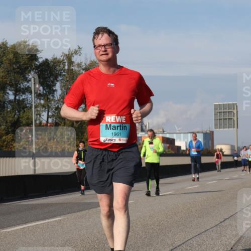 03.10.2025 - Köhlbrandbrückenlauf Luisa Fischer http://msf.ph/oto/8984965 03.10.2025 11:15:01 Position 3 1961 meine-sportfotos.de