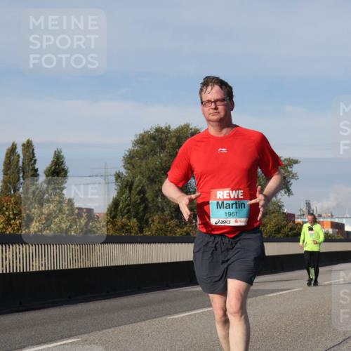 03.10.2025 - Köhlbrandbrückenlauf Luisa Fischer http://msf.ph/oto/8984969 03.10.2025 11:15:01 Position 3 1961 meine-sportfotos.de
