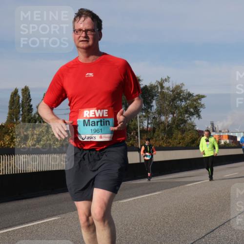 03.10.2025 - Köhlbrandbrückenlauf Luisa Fischer http://msf.ph/oto/8984973 03.10.2025 11:15:02 Position 3 1961 meine-sportfotos.de