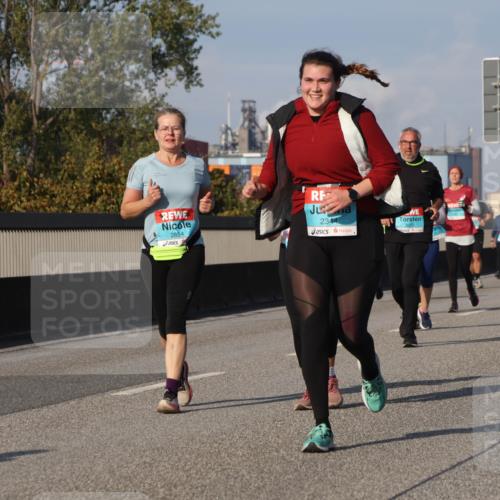 03.10.2025 - Köhlbrandbrückenlauf Luisa Fischer http://msf.ph/oto/8985037 03.10.2025 11:15:15 Position 3 2894, 2344 meine-sportfotos.de