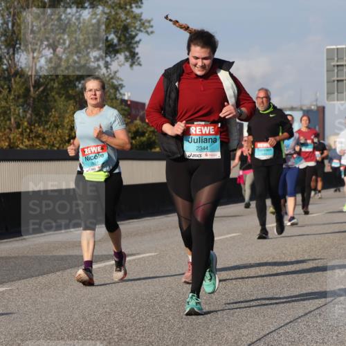 03.10.2025 - Köhlbrandbrückenlauf Luisa Fischer http://msf.ph/oto/8985039 03.10.2025 11:15:15 Position 3 2894, 2344 meine-sportfotos.de