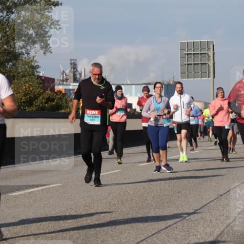 03.10.2025 - Köhlbrandbrückenlauf Luisa Fischer http://msf.ph/oto/8985051 03.10.2025 11:15:17 Position 3 2895, 3673 meine-sportfotos.de
