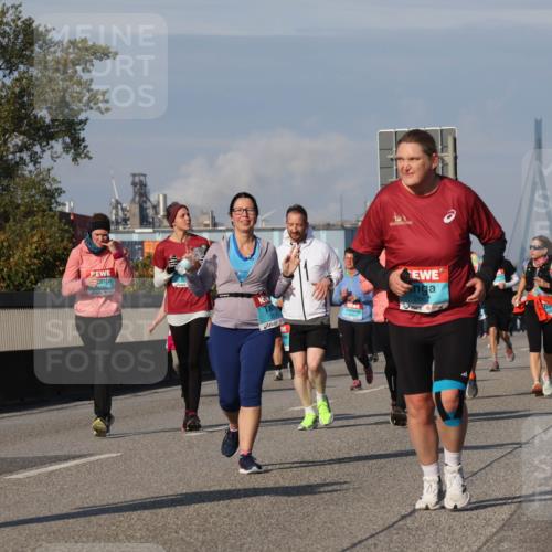 03.10.2025 - Köhlbrandbrückenlauf Luisa Fischer http://msf.ph/oto/8985068 03.10.2025 11:15:20 Position 3 2667 meine-sportfotos.de