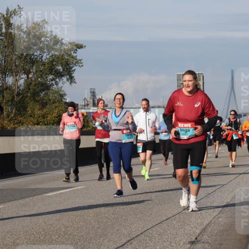 03.10.2025 - Köhlbrandbrückenlauf Luisa Fischer http://msf.ph/oto/8985069 03.10.2025 11:15:21 Position 3 3673, 2667 meine-sportfotos.de