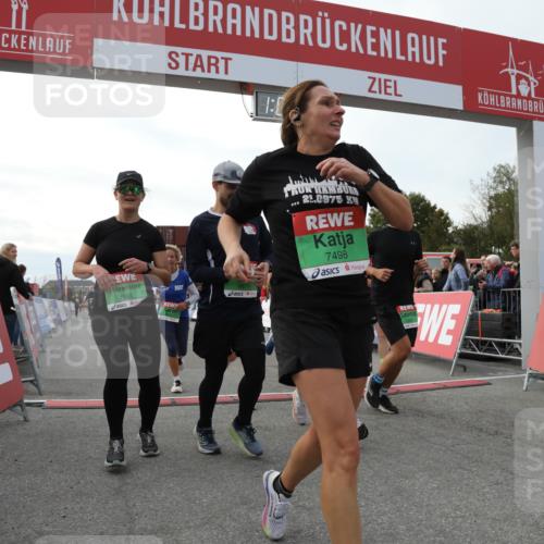 03.10.2025 - Köhlbrandbrückenlauf Yannick Fuchs http://msf.ph/oto/8985080 03.10.2025 16:09:50 Ziel 7205, 7272, 7305, 7306, 7452, 7498, 7583, 7742, 7743, 7863, 8014, 8814, 9028, 9097, 9181, 9341, 9567, 9600, 9671, 9748 meine-sportfotos.de