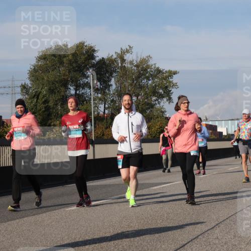 03.10.2025 - Köhlbrandbrückenlauf Luisa Fischer http://msf.ph/oto/8985096 03.10.2025 11:15:25 Position 3 2062, 2530 meine-sportfotos.de