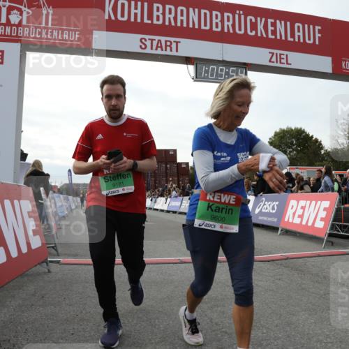 03.10.2025 - Köhlbrandbrückenlauf Yannick Fuchs http://msf.ph/oto/8985133 03.10.2025 16:09:52 Ziel 7175, 7205, 7272, 7305, 7306, 7452, 7498, 7583, 7742, 7743, 7863, 8014, 8817, 9028, 9097, 9181, 9341, 9600, 9671 meine-sportfotos.de