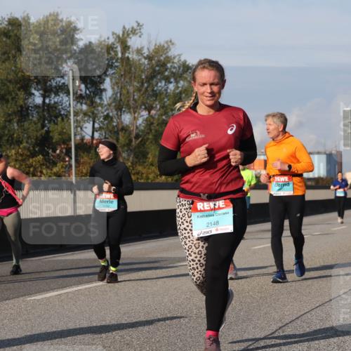 03.10.2025 - Köhlbrandbrückenlauf Luisa Fischer http://msf.ph/oto/8985143 03.10.2025 11:15:33 Position 3 2148 meine-sportfotos.de