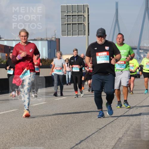 03.10.2025 - Köhlbrandbrückenlauf Luisa Fischer http://msf.ph/oto/8985193 03.10.2025 11:15:53 Position 3 27957, 2475, 3588 meine-sportfotos.de