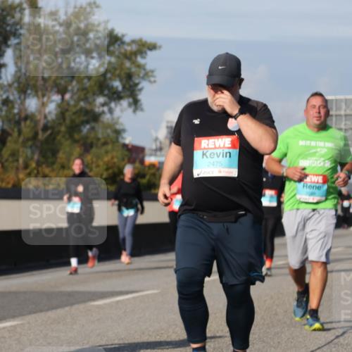 03.10.2025 - Köhlbrandbrückenlauf Luisa Fischer http://msf.ph/oto/8985226 03.10.2025 11:15:58 Position 3 2475 meine-sportfotos.de