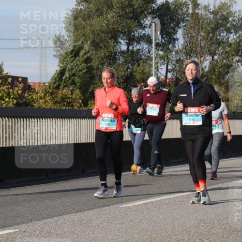 03.10.2025 - Köhlbrandbrückenlauf Luisa Fischer http://msf.ph/oto/8985261 03.10.2025 11:16:04 Position 3 2006, 3225, 2755 meine-sportfotos.de