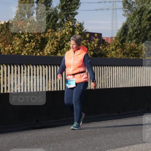 03.10.2025 - Köhlbrandbrückenlauf Luisa Fischer http://msf.ph/oto/8985311 03.10.2025 11:16:17 Position 3 2688 meine-sportfotos.de