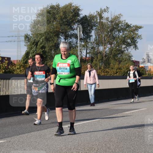 03.10.2025 - Köhlbrandbrückenlauf Luisa Fischer http://msf.ph/oto/8985333 03.10.2025 11:16:21 Position 3 2936, 3621 meine-sportfotos.de