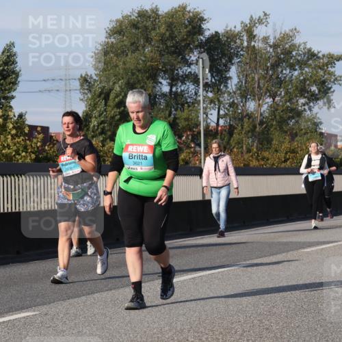 03.10.2025 - Köhlbrandbrückenlauf Luisa Fischer http://msf.ph/oto/8985336 03.10.2025 11:16:21 Position 3 2936, 3621 meine-sportfotos.de