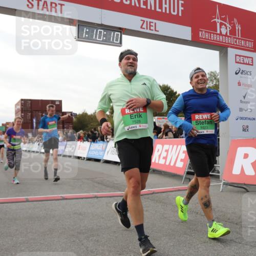 03.10.2025 - Köhlbrandbrückenlauf Yannick Fuchs http://msf.ph/oto/8985368 03.10.2025 16:10:09 Ziel 7437, 7528, 7529, 7764, 8882, 8932, 8989, 9090, 9323, 9347, 9348, 9349, 9458 meine-sportfotos.de