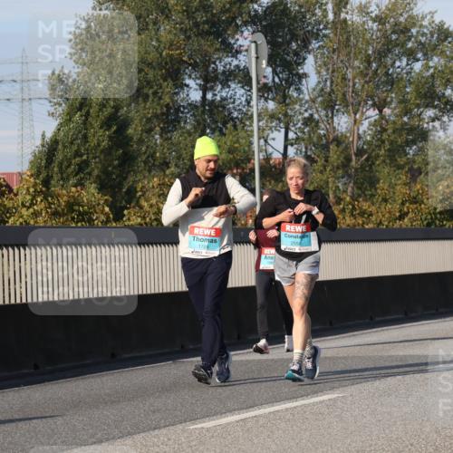 03.10.2025 - Köhlbrandbrückenlauf Luisa Fischer http://msf.ph/oto/8985496 03.10.2025 11:16:56 Position 3 2558, 1729 meine-sportfotos.de