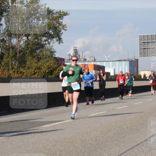 03.10.2025 - Köhlbrandbrückenlauf Luisa Fischer http://msf.ph/oto/8985504 03.10.2025 11:16:58 Position 3  meine-sportfotos.de