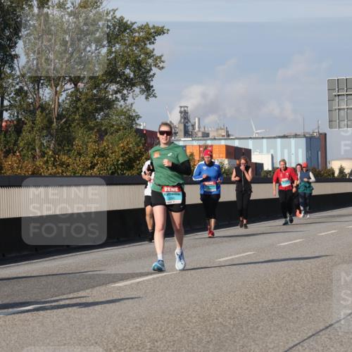 03.10.2025 - Köhlbrandbrückenlauf Luisa Fischer http://msf.ph/oto/8985505 03.10.2025 11:16:58 Position 3  meine-sportfotos.de