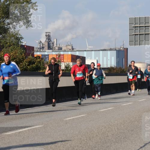 03.10.2025 - Köhlbrandbrückenlauf Luisa Fischer http://msf.ph/oto/8985526 03.10.2025 11:17:02 Position 3 1981 meine-sportfotos.de