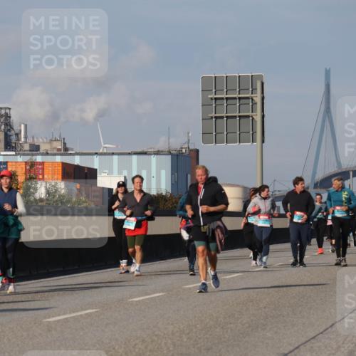 03.10.2025 - Köhlbrandbrückenlauf Luisa Fischer http://msf.ph/oto/8985556 03.10.2025 11:17:07 Position 3  meine-sportfotos.de