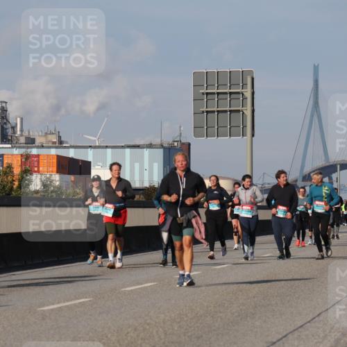 03.10.2025 - Köhlbrandbrückenlauf Luisa Fischer http://msf.ph/oto/8985563 03.10.2025 11:17:08 Position 3  meine-sportfotos.de