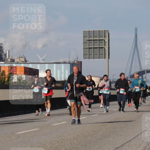 03.10.2025 - Köhlbrandbrückenlauf Luisa Fischer http://msf.ph/oto/8985564 03.10.2025 11:17:08 Position 3  meine-sportfotos.de