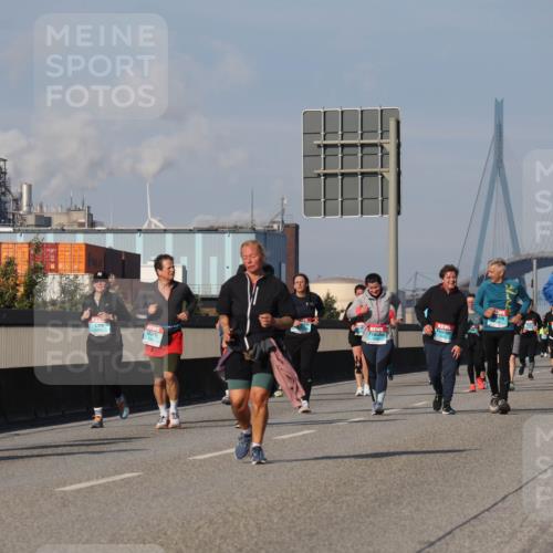 03.10.2025 - Köhlbrandbrückenlauf Luisa Fischer http://msf.ph/oto/8985568 03.10.2025 11:17:09 Position 3  meine-sportfotos.de