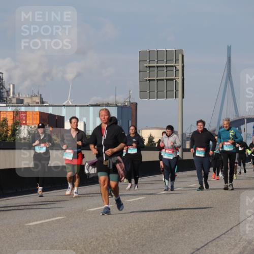 03.10.2025 - Köhlbrandbrückenlauf Luisa Fischer http://msf.ph/oto/8985569 03.10.2025 11:17:09 Position 3  meine-sportfotos.de